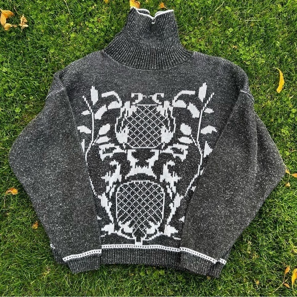 Vintage Keren Grey /White Angora Blend Sweater Size Medium Made in USA - Picture 1 of 10